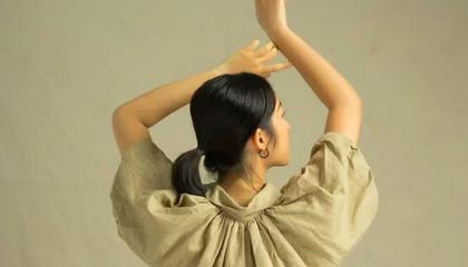 【震惊】主持人在深夜遭遇爆料揭秘，17c全网炸锅，详情一起草免费入口
